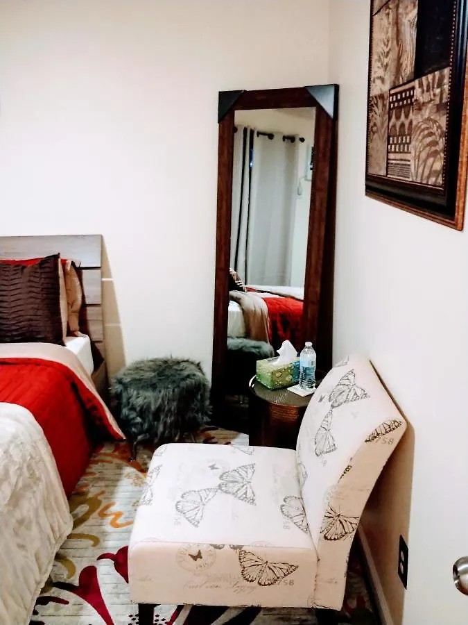 Pleasant Place Rooms New York USA